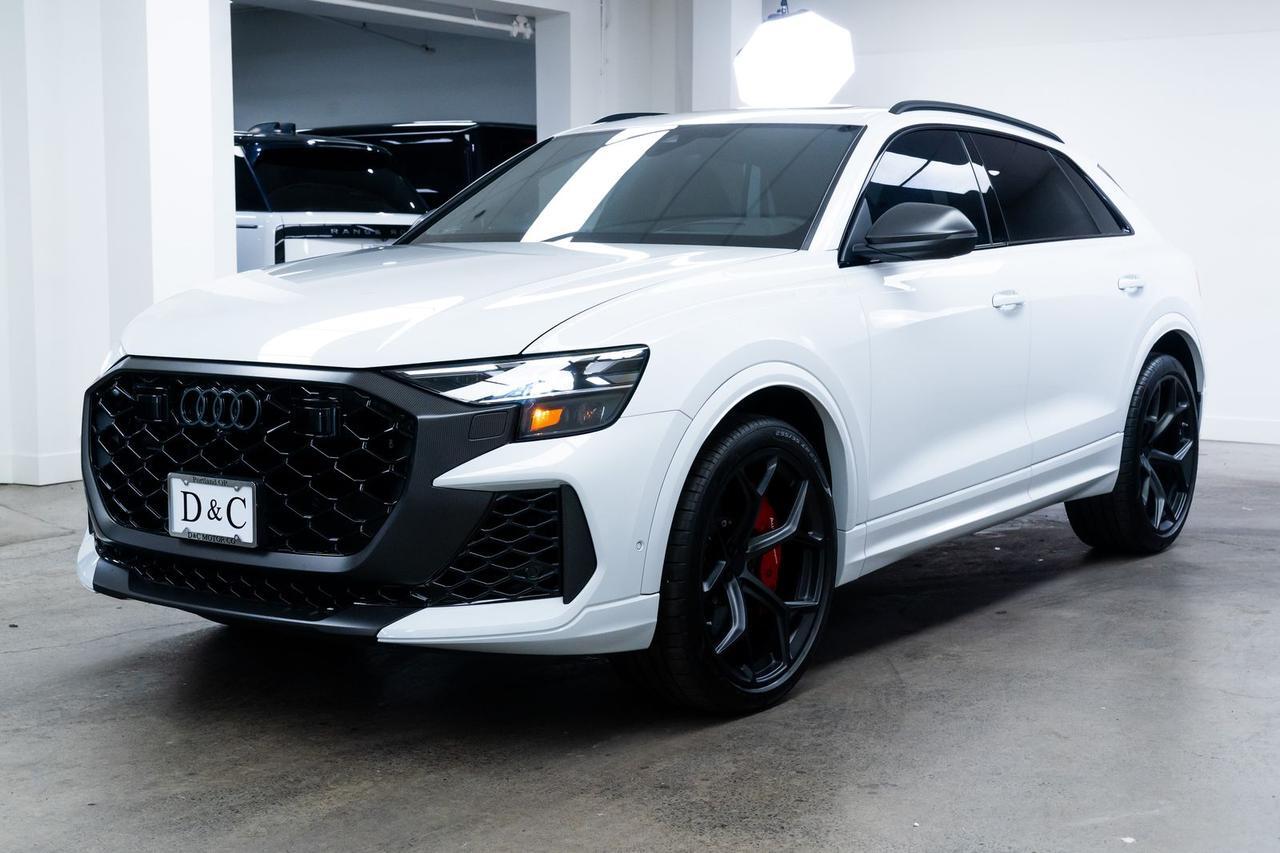 2026 Audi RS Q8 performance 4.0T 1 Owner Executive Package Matte Carbon Package Portland OR