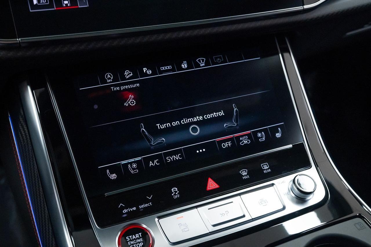 2026 Audi RS Q8 performance 4.0T 1 Owner Executive Package Matte Carbon Package Portland OR