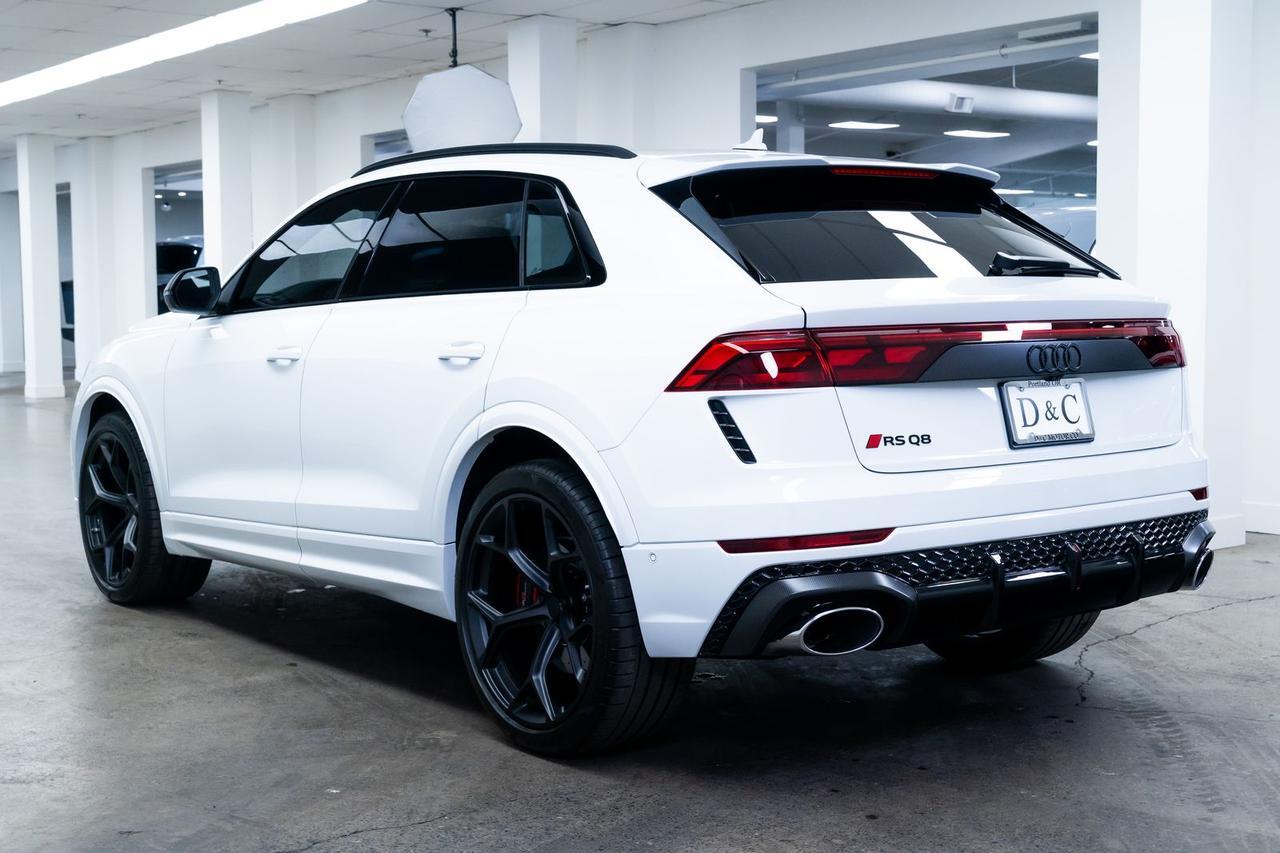 2026 Audi RS Q8 performance 4.0T 1 Owner Executive Package Matte Carbon Package Portland OR