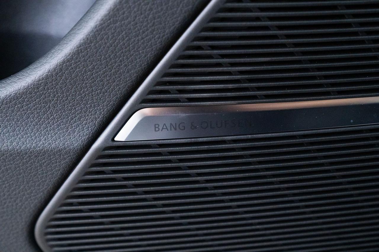 2026 Audi RS Q8 performance 4.0T 1 Owner Executive Package Matte Carbon Package Portland OR