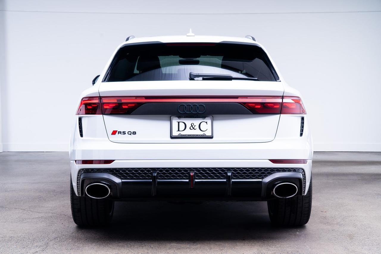 2026 Audi RS Q8 performance 4.0T 1 Owner Executive Package Matte Carbon Package Portland OR