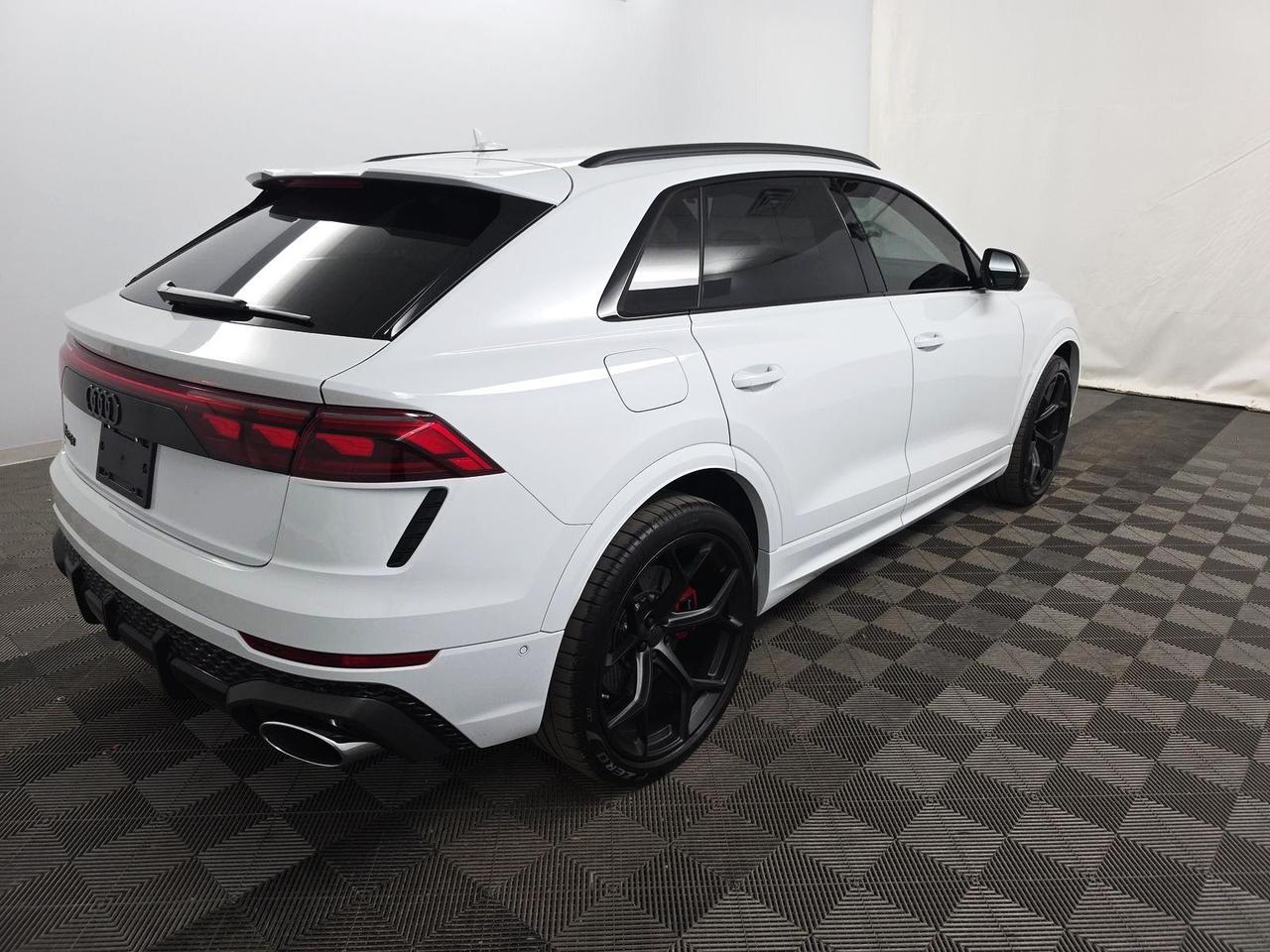 2026 Audi RS Q8 performance 4.0T quattro Executive Package Matte Carbon Package Portland OR