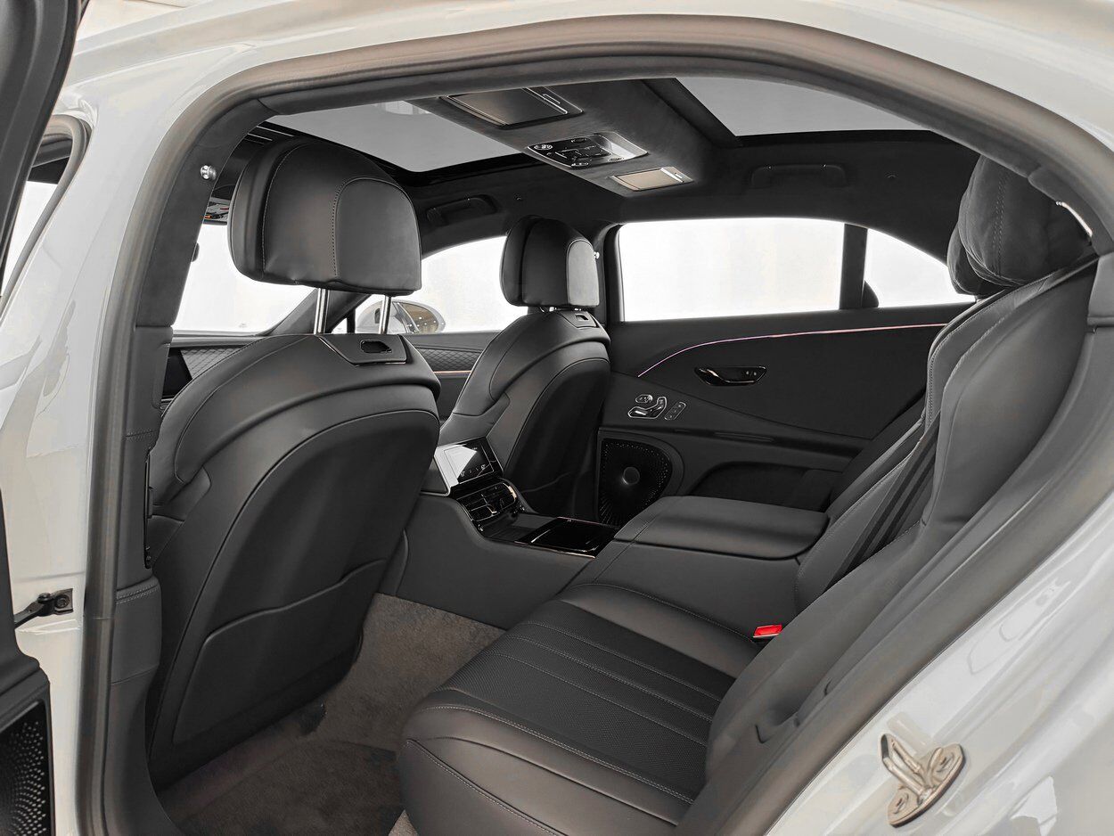2026 BENTLEY FLYING SPUR Bellevue WA