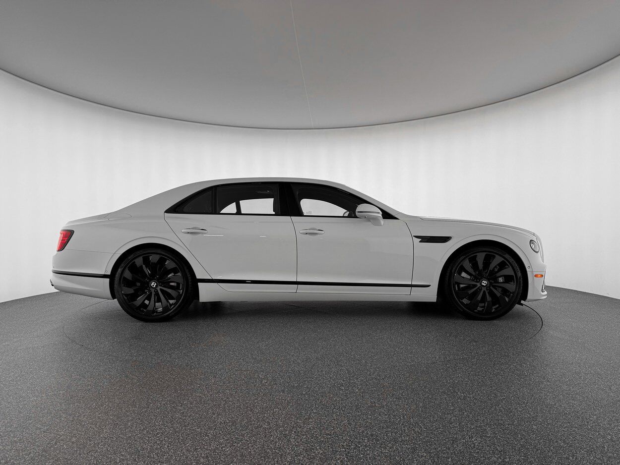 2026 BENTLEY FLYING SPUR Bellevue WA