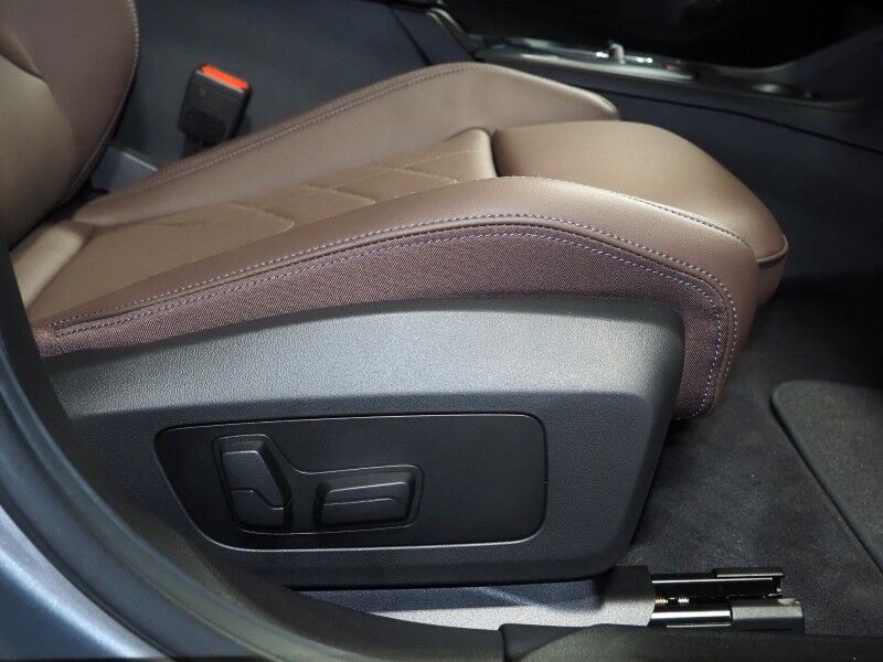 2026 BMW 2 Series 228 Gran Coupe *TECHNOLOGY PKG, HEADS-UP DISPLAY, NAVIGATION, LIVE COCKPIT PRO, CURVED DISPALY, SAFETY ALERTS, 360 VIEW CAMERAS, PANO MOONROOF, HEATED SEATS/STEERING, REMOTE START, 19 INCH WHEELS, HARMAN/KARDON, WIRELESS CHARGING Round Rock TX