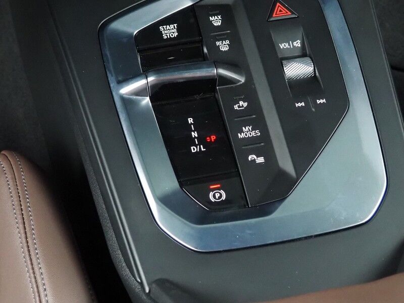 2026 BMW 2 Series 228 Gran Coupe *TECHNOLOGY PKG, HEADS-UP DISPLAY, NAVIGATION, LIVE COCKPIT PRO, CURVED DISPALY, SAFETY ALERTS, 360 VIEW CAMERAS, PANO MOONROOF, HEATED SEATS/STEERING, REMOTE START, 19 INCH WHEELS, HARMAN/KARDON, WIRELESS CHARGING Round Rock TX