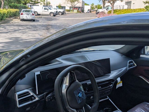 2026 BMW 3 Series 330i