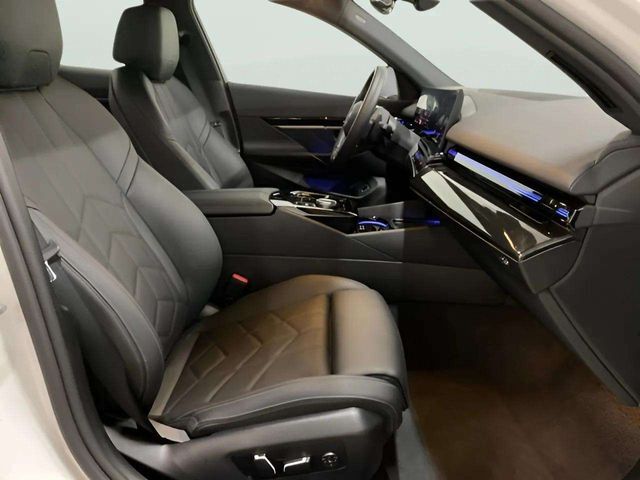 2026 BMW 5 Series 530i M SPORT Dallas TX