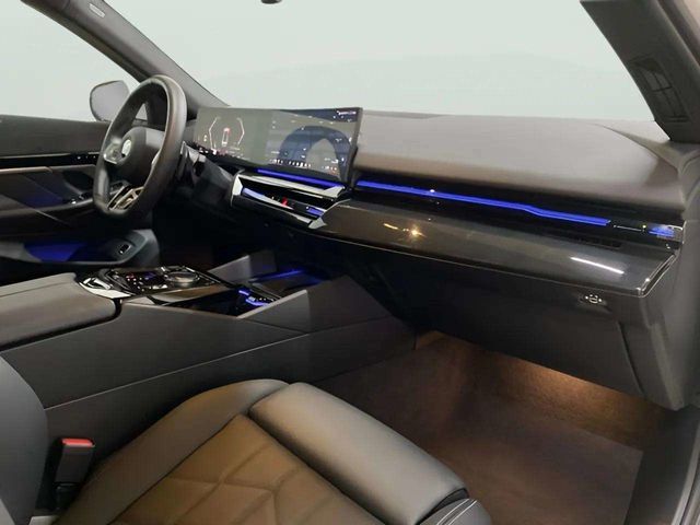 2026 BMW 5 Series 530i M SPORT Dallas TX