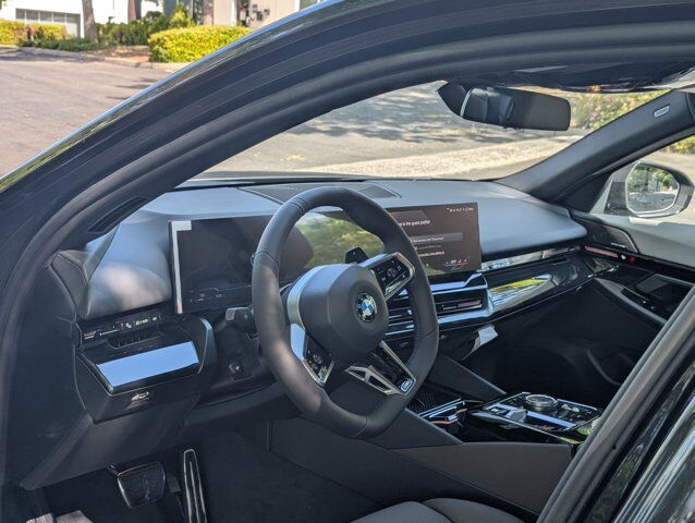 2026 BMW 5 Series 530i