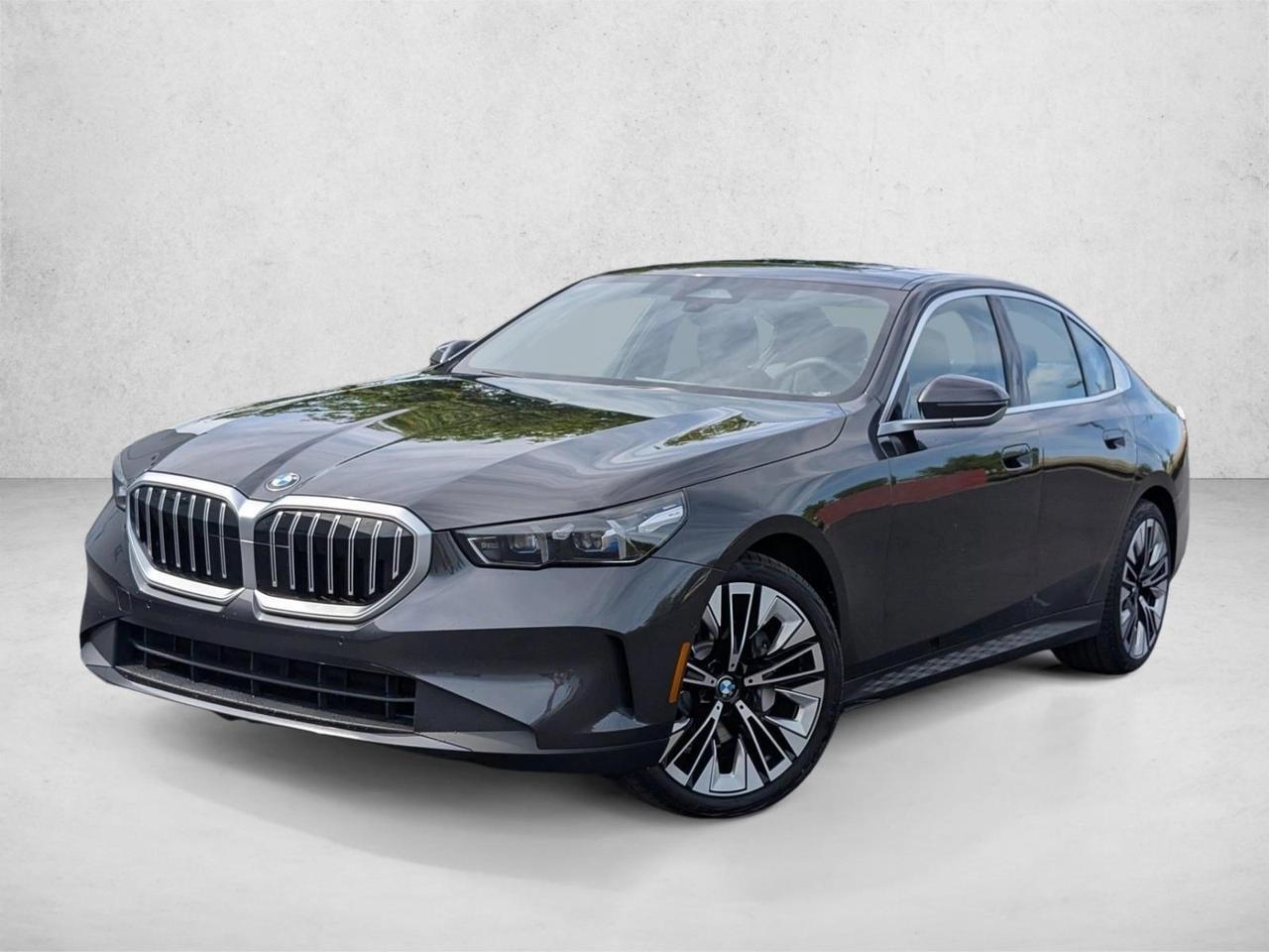 2026 BMW 5 Series 530i