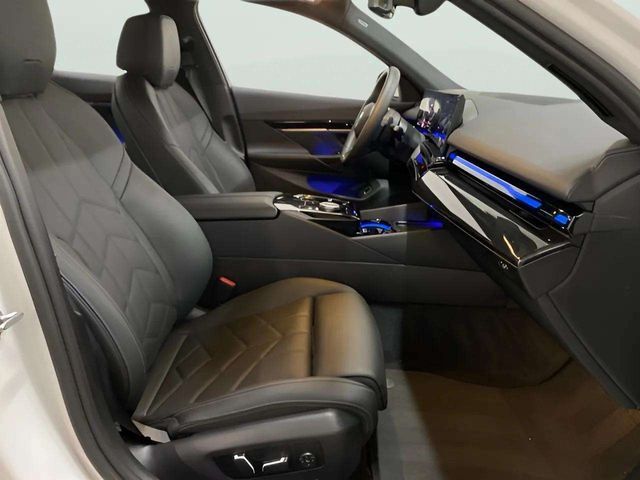 2026 BMW 5 Series 530i xDrive Dallas TX