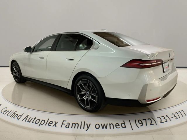 2026 BMW 5 Series 530i xDrive