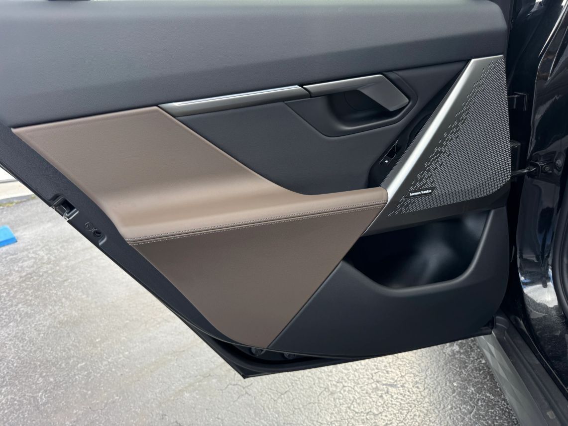 2026 BMW 5 Series 530i xDrive Sedan 4D