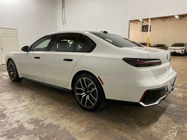 2026 BMW 7 Series 740i