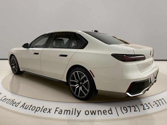 2026 BMW 7 Series 740i