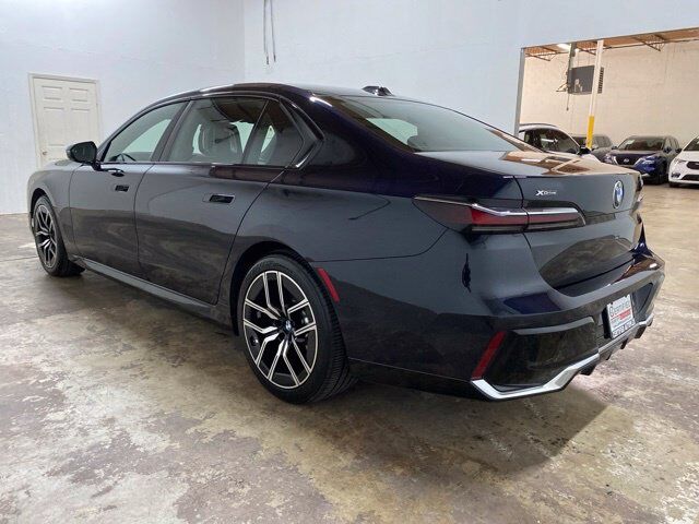 2026 BMW 7 Series 740i xDrive