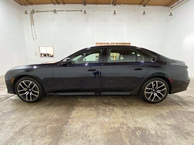 2026 BMW 7 Series 740i xDrive