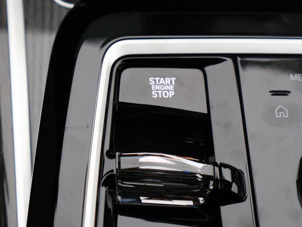 2026 BMW 7 Series 740i xDrive San Clemente CA