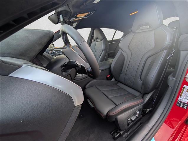 2026 BMW 8 Series M850i