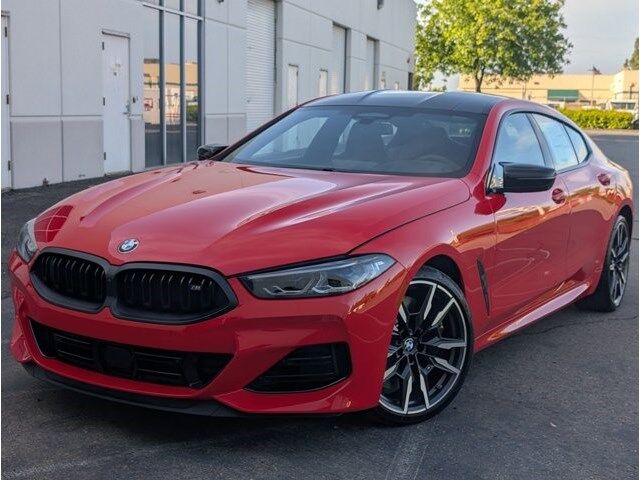 2026 BMW 8 Series M850i