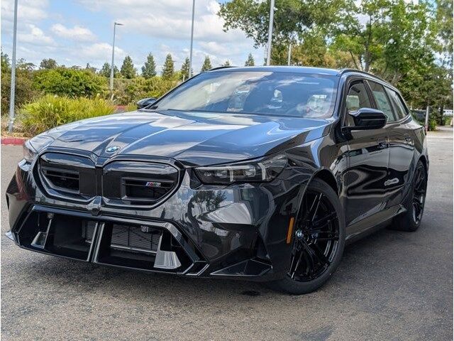 2026 BMW M5