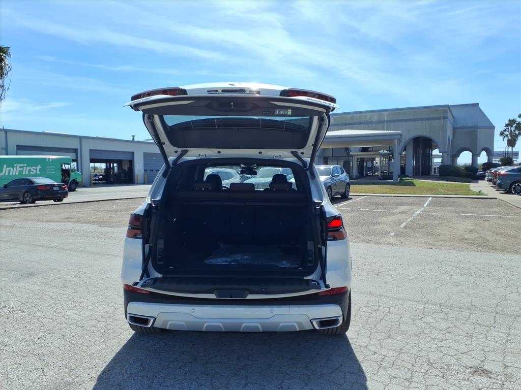 2026 BMW X5 sDrive40i Brownsville TX