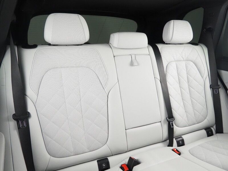 2026 BMW X5 sDrive40i *M SPORT, EXECUTIVE PKG, DRIVING ASSIST PRO, HEADS-UP DISPLAY, NAVIGATION, ADAPTIVE CRUISE, SAFETY ALERTS, 360 CAMERAS, PANO SKY LOUNGE ROOF, CLIMATE/MULTI-CONTOUR SEATS, HEATED STEERING, HARMAN/KARDON, WIRELESS CHARGING Round Rock TX