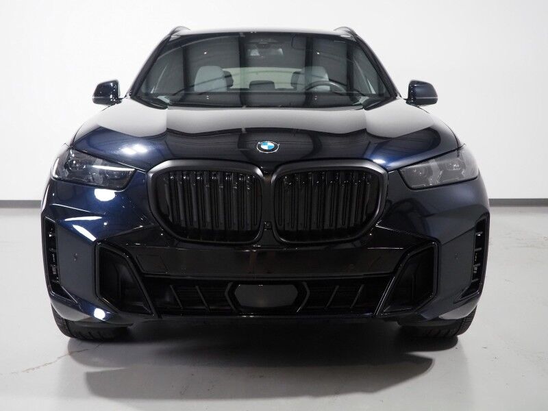 2026 BMW X5 sDrive40i *M SPORT, EXECUTIVE PKG, DRIVING ASSIST PRO, HEADS-UP DISPLAY, NAVIGATION, ADAPTIVE CRUISE, SAFETY ALERTS, 360 CAMERAS, PANO SKY LOUNGE ROOF, CLIMATE/MULTI-CONTOUR SEATS, HEATED STEERING, HARMAN/KARDON, WIRELESS CHARGING Round Rock TX