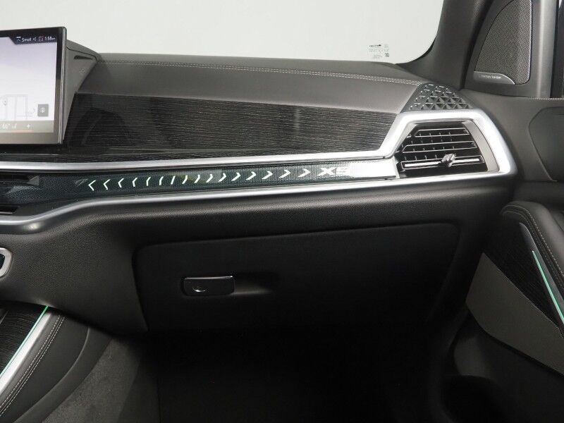 2026 BMW X5 sDrive40i *M SPORT PKG, HEADS-UP DISPLAY, NAVIGATION, LIVE COCKPIT PRO, SAFETY ALERTS, CURVED DISPLAY, 360 CAMERAS, PANORAMA MOONROOF, CLIMATE/MULTI-CONTOUR SEATS, HEATED STEERING, HARMAN/KARDON, WIRELESS CHARGING Round Rock TX