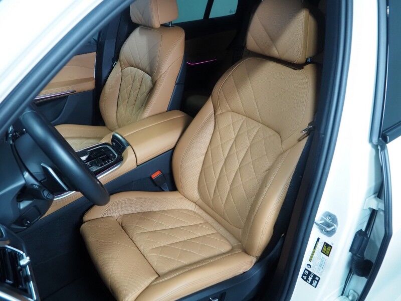 2026 BMW X5 xDrive40i AWD *M SPORT PKG, HEADS-UP DISPLAY, NAVIGATION, LIVE COCKPIT PRO, SAFETY ALERTS, CURVED DISPLAY, 360 CAMERAS, PANORAMA MOONROOF, CLIMATE/MULTI-CONTOUR SEATS, HEATED STEERING, HARMAN/KARDON, WIRELESS CHARGING Round Rock TX
