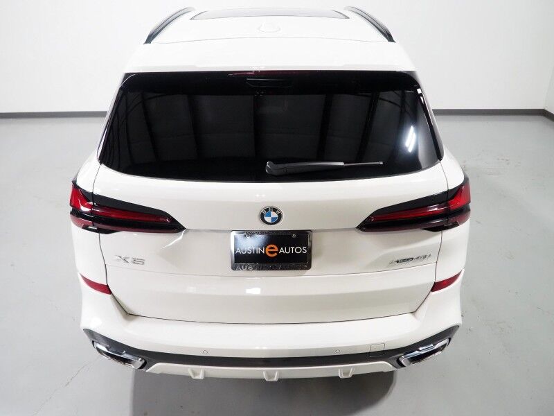 2026 BMW X5 xDrive40i AWD *M SPORT PKG, HEADS-UP DISPLAY, NAVIGATION, LIVE COCKPIT PRO, SAFETY ALERTS, CURVED DISPLAY, 360 CAMERAS, PANORAMA MOONROOF, CLIMATE/MULTI-CONTOUR SEATS, HEATED STEERING, HARMAN/KARDON, WIRELESS CHARGING Round Rock TX