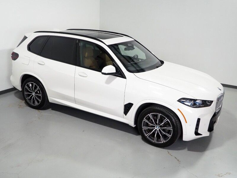 2026 BMW X5 xDrive40i AWD *M SPORT PKG, HEADS-UP DISPLAY, NAVIGATION, LIVE COCKPIT PRO, SAFETY ALERTS, CURVED DISPLAY, 360 CAMERAS, PANORAMA MOONROOF, CLIMATE/MULTI-CONTOUR SEATS, HEATED STEERING, HARMAN/KARDON, WIRELESS CHARGING Round Rock TX