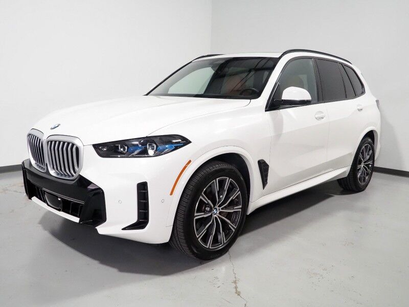 2026 BMW X5 xDrive40i AWD *M SPORT PKG, HEADS-UP DISPLAY, NAVIGATION, LIVE COCKPIT PRO, SAFETY ALERTS, CURVED DISPLAY, 360 CAMERAS, PANORAMA MOONROOF, CLIMATE/MULTI-CONTOUR SEATS, HEATED STEERING, HARMAN/KARDON, WIRELESS CHARGING Round Rock TX