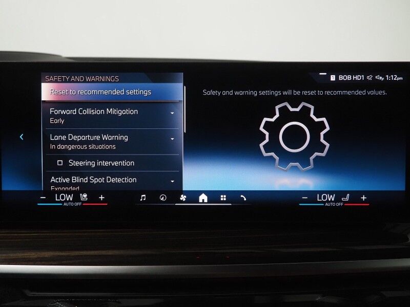 2026 BMW X5 xDrive40i AWD *M SPORT PKG, HEADS-UP DISPLAY, NAVIGATION, LIVE COCKPIT PRO, SAFETY ALERTS, CURVED DISPLAY, 360 CAMERAS, PANORAMA MOONROOF, CLIMATE/MULTI-CONTOUR SEATS, HEATED STEERING, HARMAN/KARDON, WIRELESS CHARGING Round Rock TX