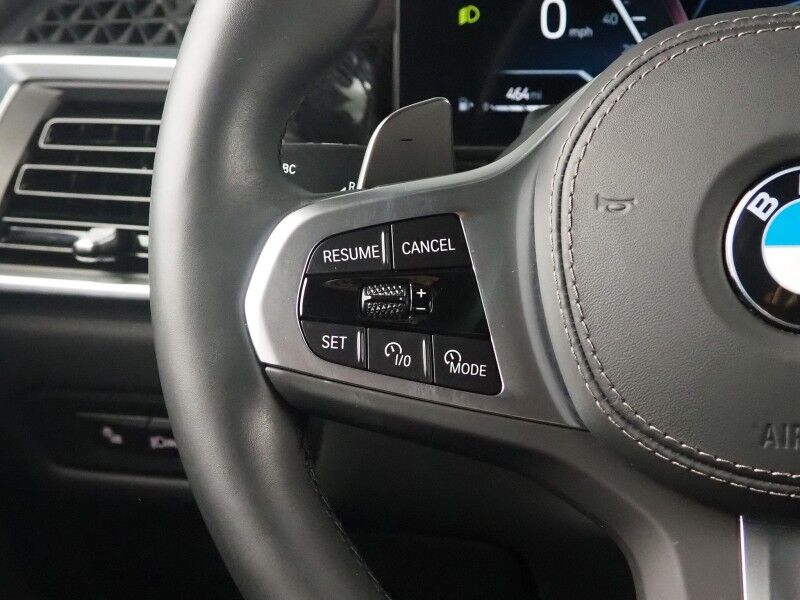2026 BMW X5 xDrive40i AWD *M SPORT PKG, HEADS-UP DISPLAY, NAVIGATION, LIVE COCKPIT PRO, SAFETY ALERTS, CURVED DISPLAY, 360 CAMERAS, PANORAMA MOONROOF, CLIMATE/MULTI-CONTOUR SEATS, HEATED STEERING, HARMAN/KARDON, WIRELESS CHARGING Round Rock TX