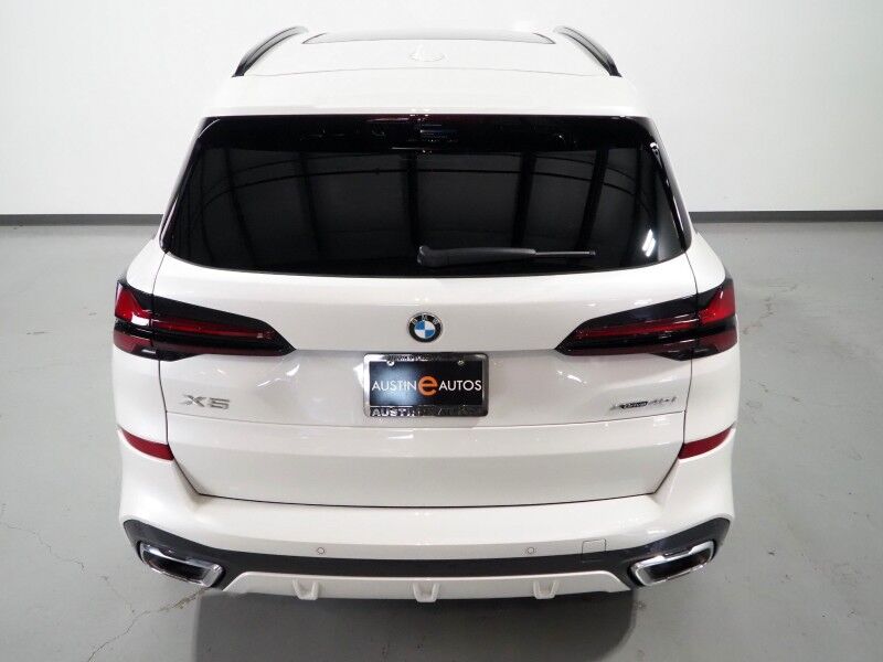 2026 BMW X5 xDrive40i AWD *M SPORT PKG, HEADS-UP DISPLAY, NAVIGATION, LIVE COCKPIT PRO, SAFETY ALERTS, CURVED DISPLAY, 360 CAMERAS, PANORAMA MOONROOF, CLIMATE/MULTI-CONTOUR SEATS, HEATED STEERING, HARMAN/KARDON, WIRELESS CHARGING Round Rock TX