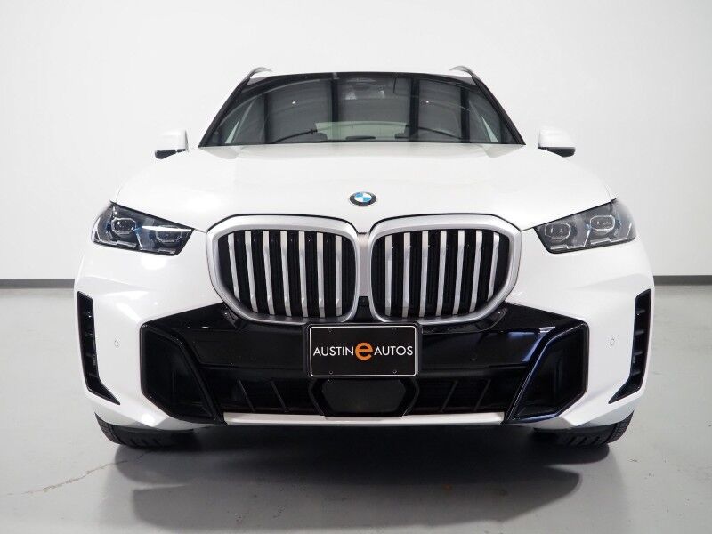 2026 BMW X5 xDrive40i AWD *M SPORT PKG, HEADS-UP DISPLAY, NAVIGATION, LIVE COCKPIT PRO, SAFETY ALERTS, CURVED DISPLAY, 360 CAMERAS, PANORAMA MOONROOF, CLIMATE/MULTI-CONTOUR SEATS, HEATED STEERING, HARMAN/KARDON, WIRELESS CHARGING Round Rock TX
