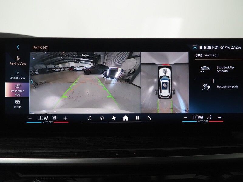 2026 BMW X5 xDrive40i AWD *M SPORT PKG, HEADS-UP DISPLAY, NAVIGATION, LIVE COCKPIT PRO, SAFETY ALERTS, CURVED DISPLAY, 360 CAMERAS, PANORAMA MOONROOF, CLIMATE/MULTI-CONTOUR SEATS, HEATED STEERING, HARMAN/KARDON, WIRELESS CHARGING Round Rock TX