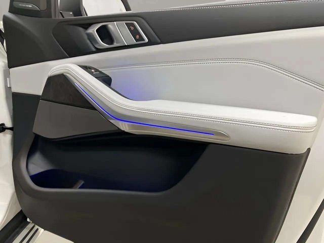 2026 BMW X5 xDrive40i Dallas TX