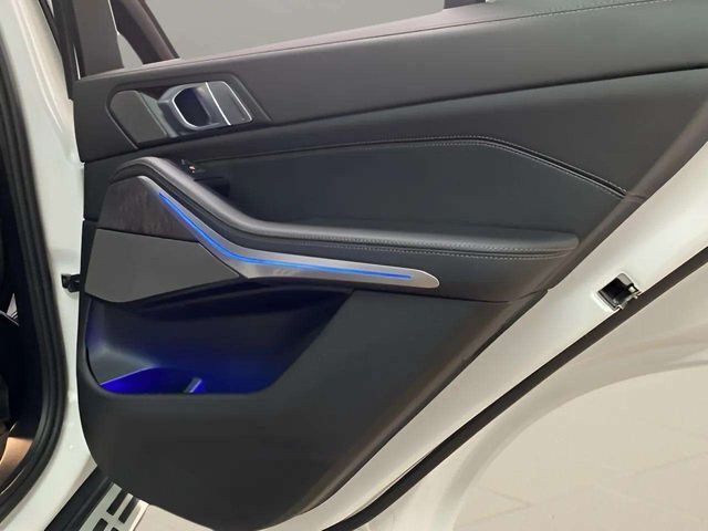 2026 BMW X5 xDrive40i Dallas TX