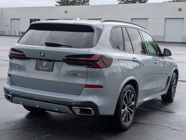 2026 BMW X5 xDrive50e