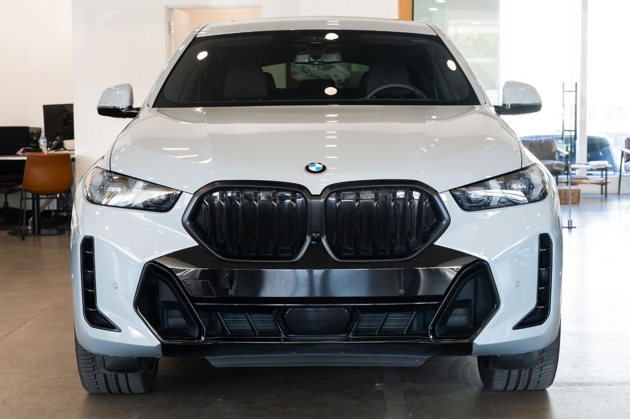 2026 BMW X6 xDrive40i