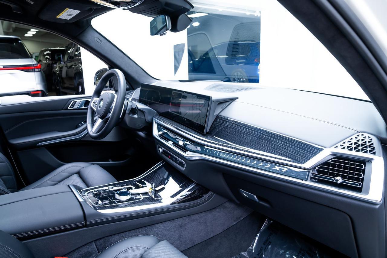 2026 BMW X7 xDrive40i Adaptive Cruise Ventilated Seats Portland OR