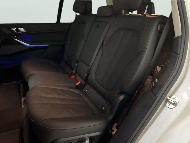 2026 BMW X7 xDrive40i Dallas TX