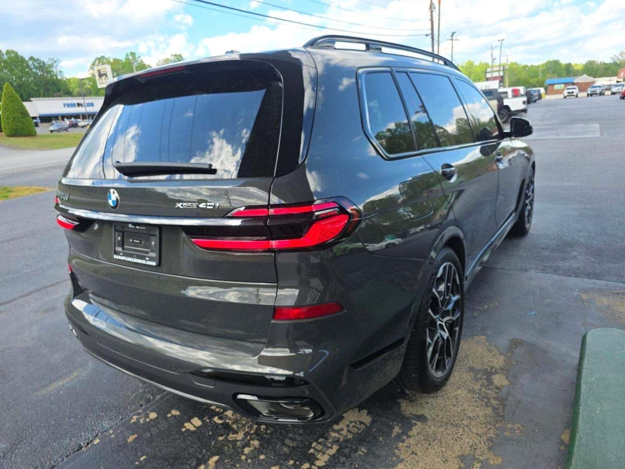 2026 BMW X7 xDrive40i Massage Seats Harman Kardon Sound Portland OR