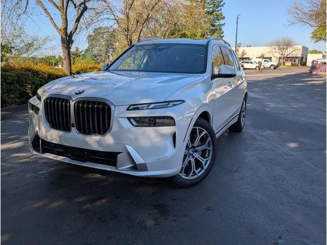 2026 BMW X7 xDrive40i