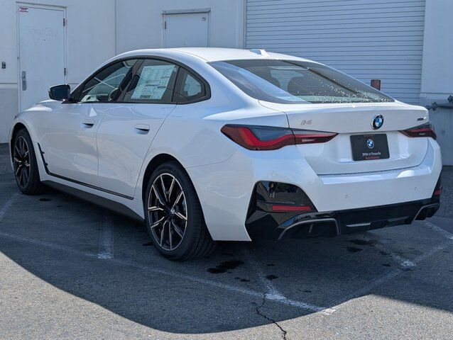 2026 BMW i4 eDrive40