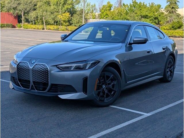 2026 BMW i4 eDrive40