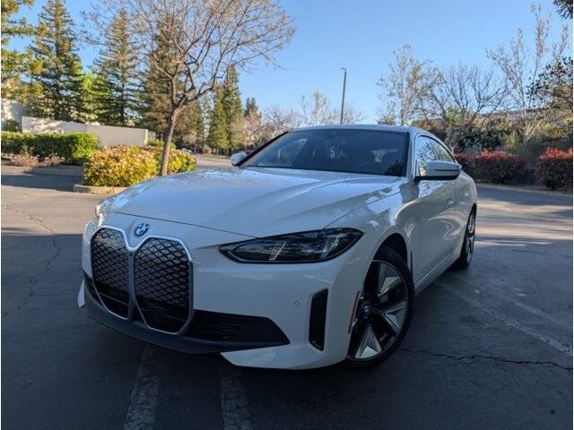 2026 BMW i4 xDrive40